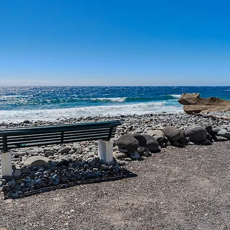 Sea View Blue Pearl